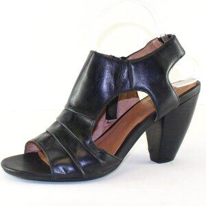 Miz Mooz Wales Patent Slingback Sandal Womens (US 9/EU 40)